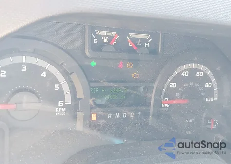 2013 Ford E-350 Super Duty Xlt z USA, uszkodzony, nr VIN 1FDSS3BL0DDA15636